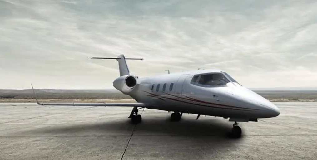 N805PC Bombardier Learjet 55 Midsize