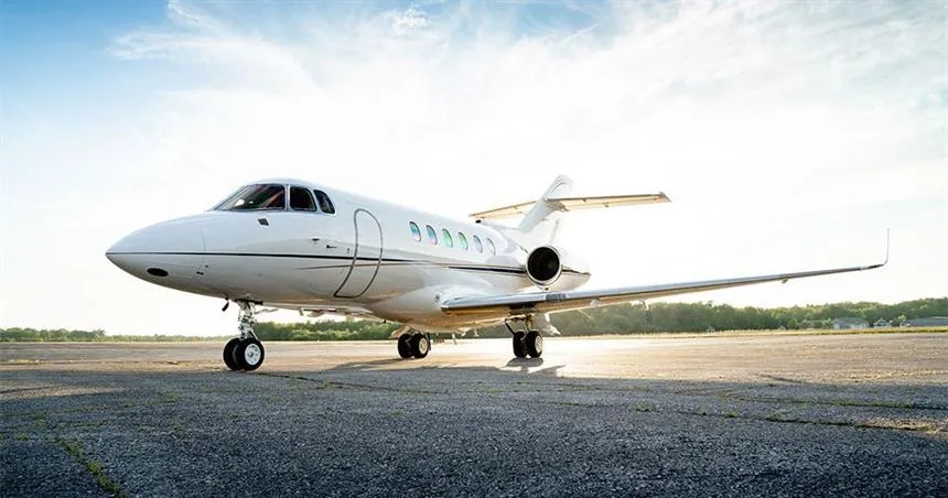 N80J Hawker 900XP Midsize