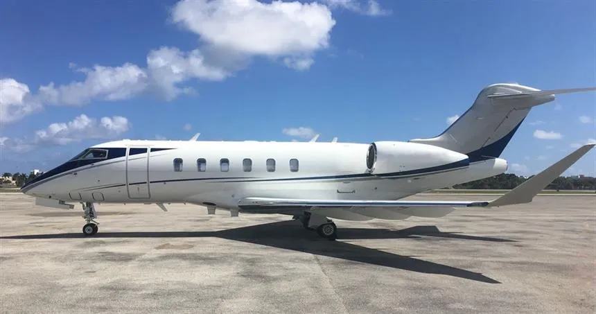 N822LL Bombardier Challenger 350 Super Midsize