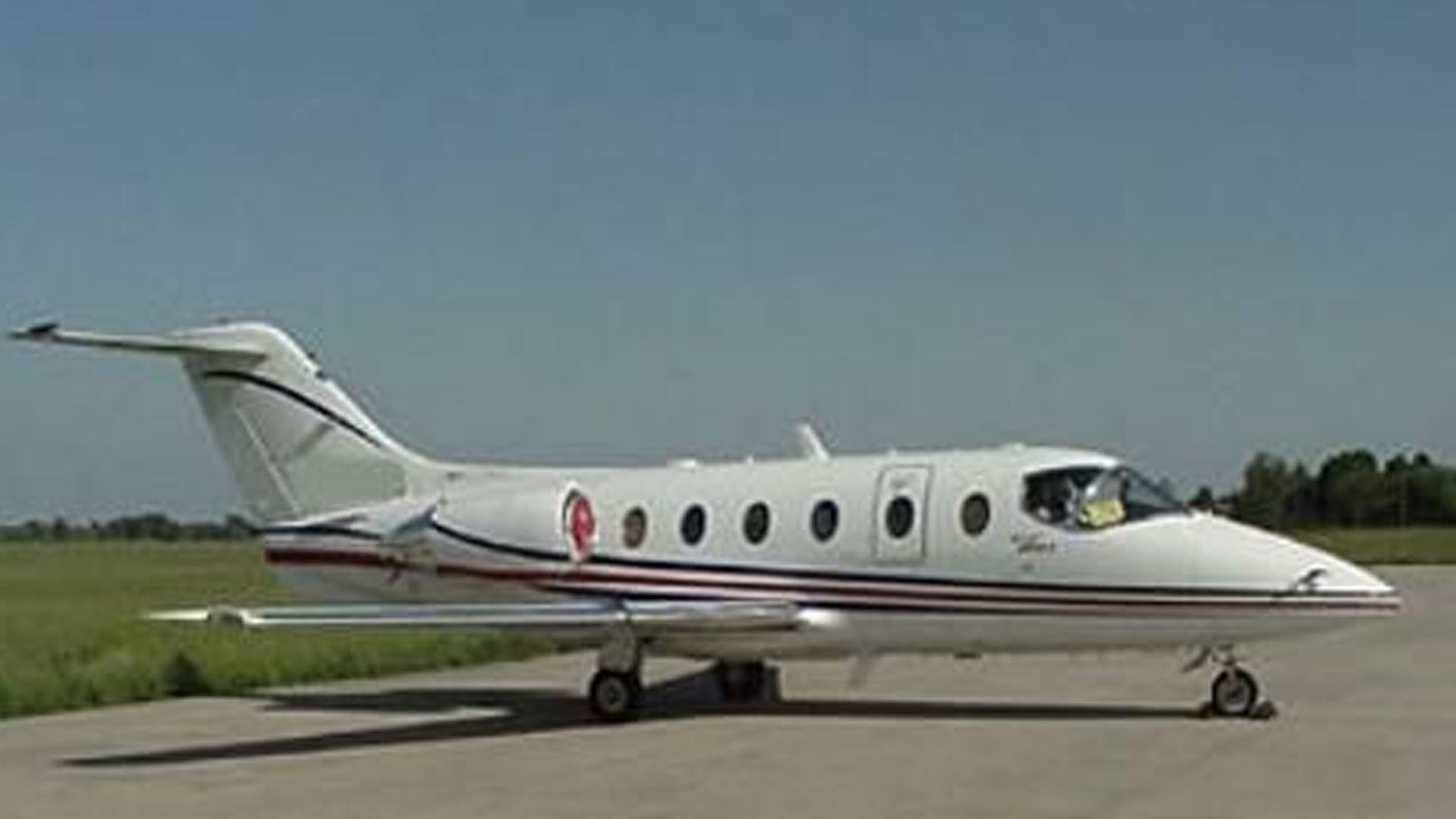 Beechjet 400A — N831KB