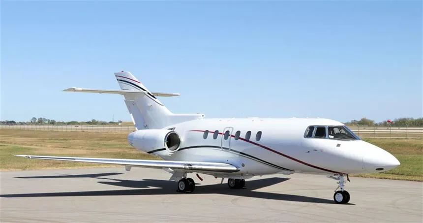 Hawker 800XP (2005) — N858AV