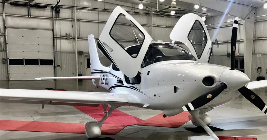 Cirrus Design CORP SR20 (2021) — N858DA