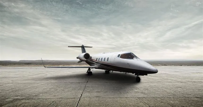 Learjet 60 (2004) — N860RA