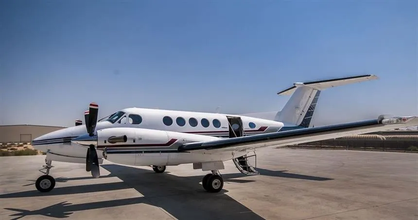 King Air 200 (1990) — N875DM