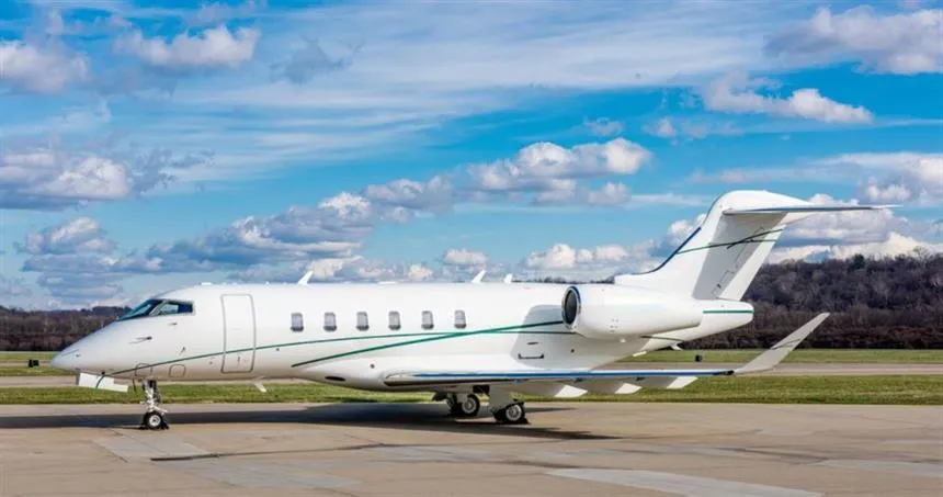 N881CC Bombardier Challenger 350 Super Midsize