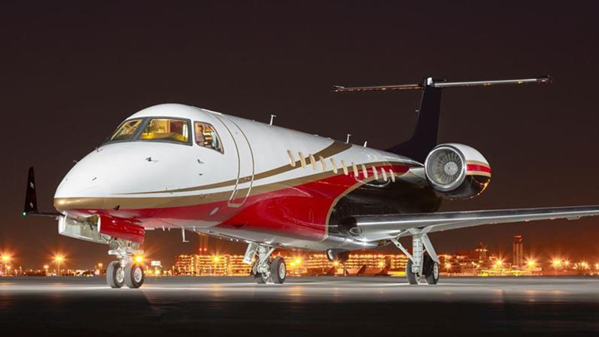 Embraer Legacy 600 (2006) — N900EM