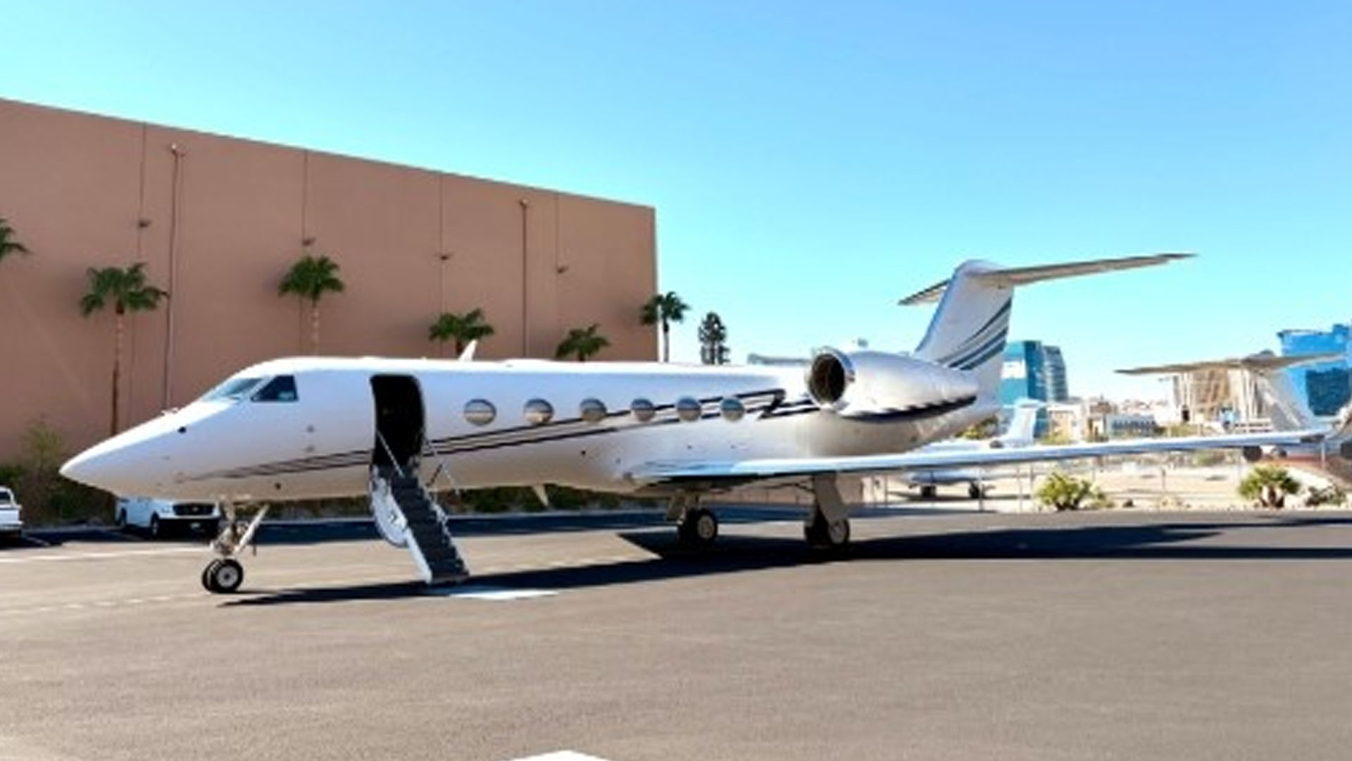 Gulfstream G450 (2008) — N906MM