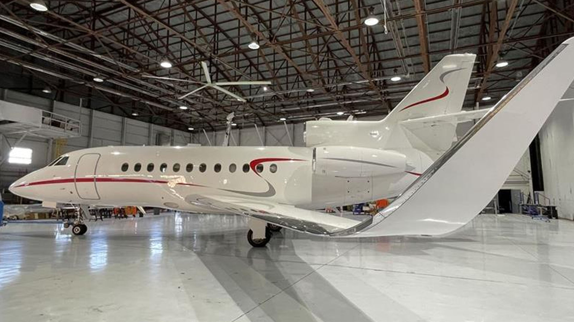 N91MS Fixed wing multi‑engine business jet private jet