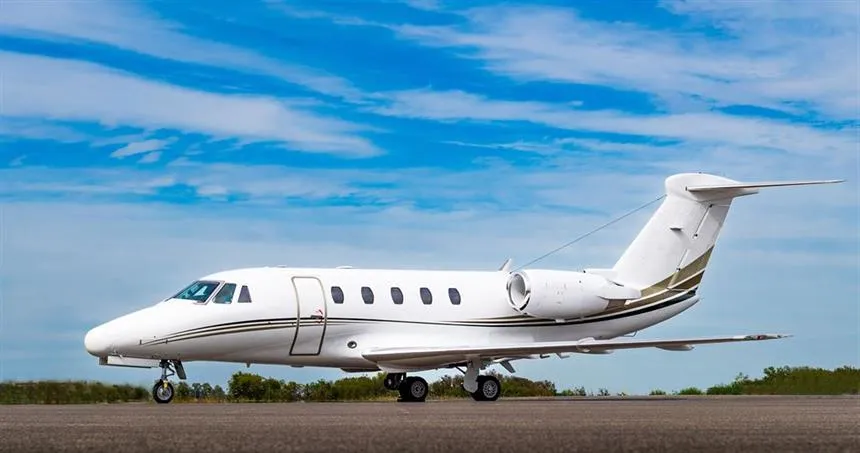Cessna Citation VII (1995) — N98XS