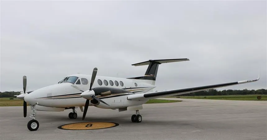 King Air 200 (1977) — N991SU
